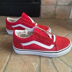 Vans Kids Old Skool Red and White Tennis Shoes